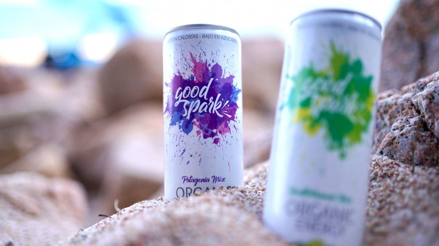 Sus latas de aluminio son 100% reciclables.