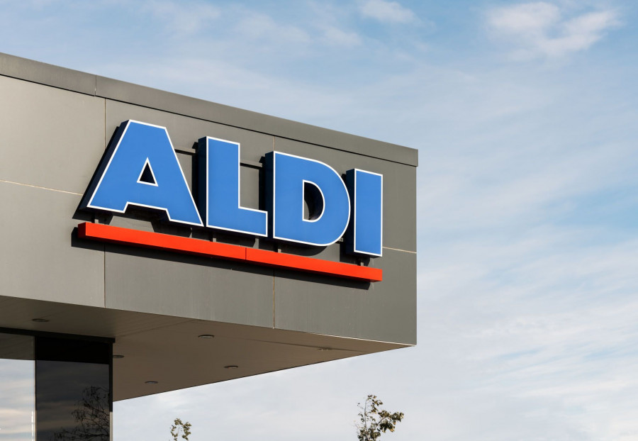 Aldi dispone de 1700 artículos divididos en 17 categorías.