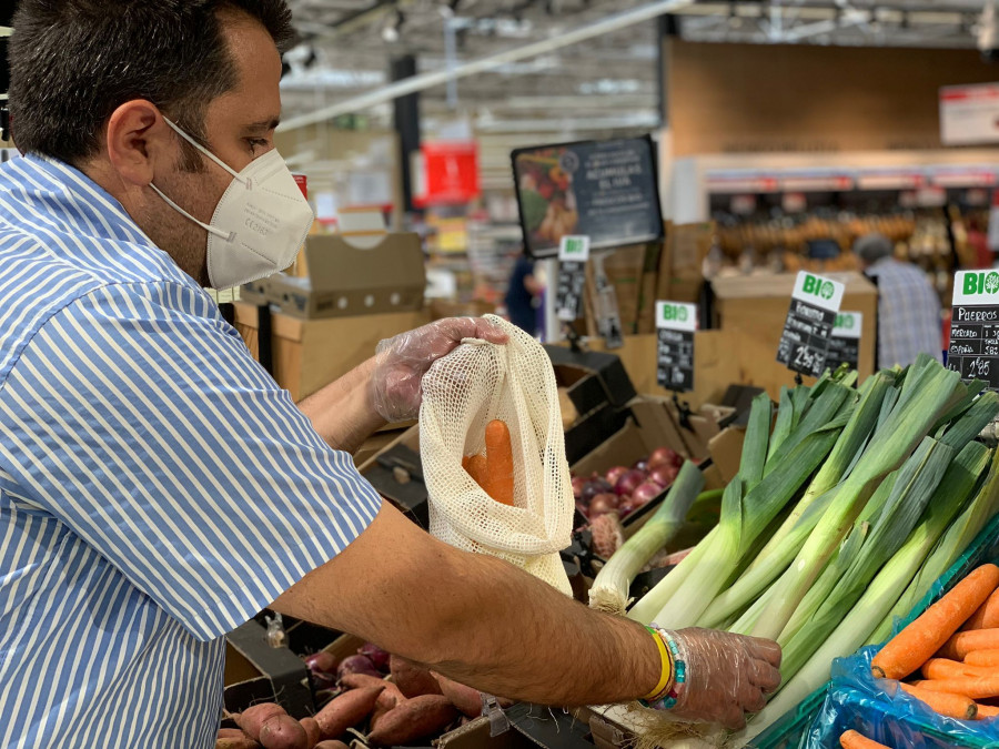 Para Carrefour la eliminación de los residuos es un desafío que requiere una respuesta colectiva, en la que industria, distribuidores y clientes colaboran juntos.