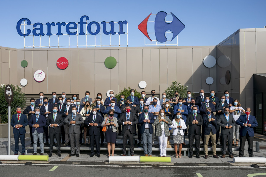 El encuentro ha contado con la presencia de Alexandre de Palmas y Jorge Ybarra Loring de Carrefour España junto a una nutrida representación de directores generales y comerciales de  marcas de gran
