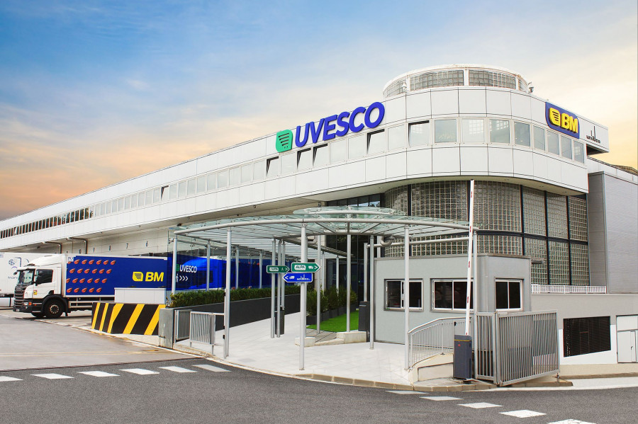 Planta Logística del Grupo Uvesco en Irún.