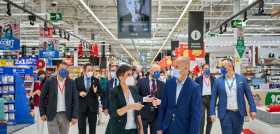 Representantes de Carrefour y Autismo España durante la presentación de la iniciativa.