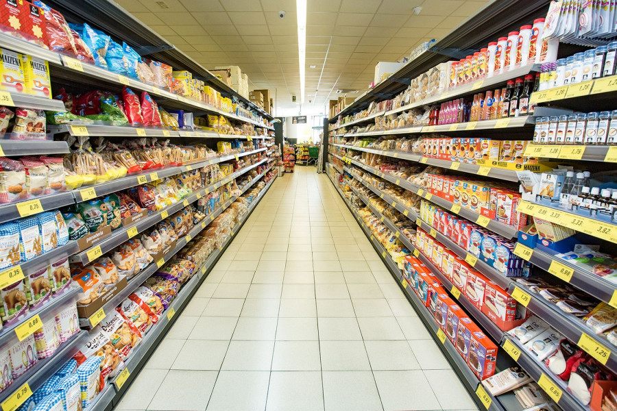 Muchas de las empresas de distribución mayorista prestan servicio, además, a pequeñas cadenas muy especializadas en nichos de consumo relacionados con el turismo –como supermercados de campings o