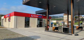 El nuevo Eroski Rapid en la gasolinera de Gv Oil.