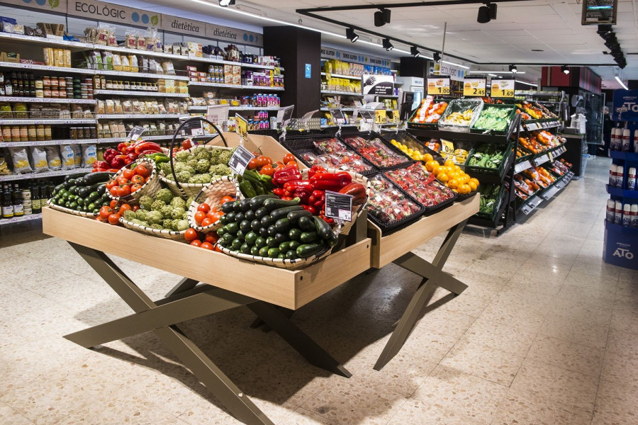 Caprabo apuesta por los productos de proximidad en sus supermercados.