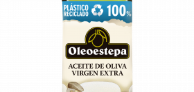 Oleoestepa es la primera empresa en envasar aceite de oliva virgen extra en una botella R-PET 100%.