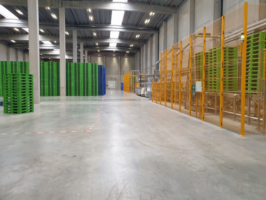 Estos nuevos centros suman más de 20.500 metros cuadrados a la red global de centros de servicio de Tosca.