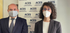 La firma ha sido suscrita por Izaskun Martín-Cabrejas, coordinadora de la Federación de Asociación de Celiacos de España, y Aurelio del Pino, presidente de la Asociación de Cadenas Españolas de 