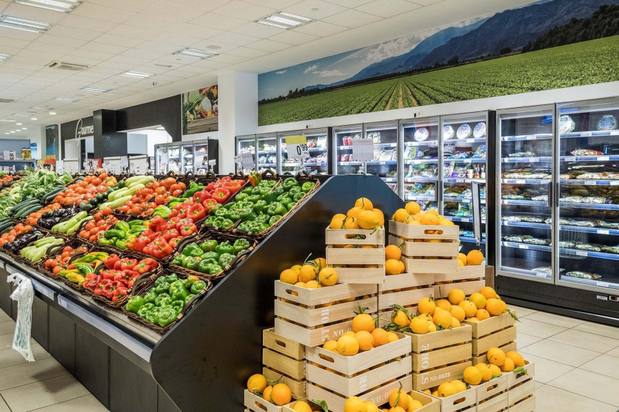 Aecoc revisa casos de la distribución alimentaria internacional que muestran cómo el sector está apostando por el lanzamiento de productos con más información nutricional y ambiental, saludables 