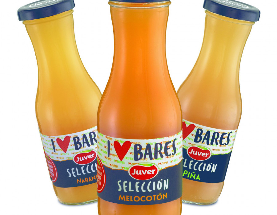 Juver presenta su edición especial de botellín de vidrio con el mensaje I❤BARES y regalará 1.000 desayunos al mes, valorados en 10 euros cada uno.