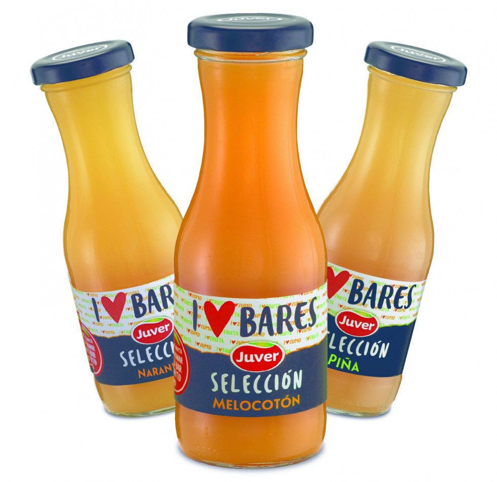 Juver presenta su edición especial de botellín de vidrio con el mensaje I❤BARES y regalará 1.000 desayunos al mes, valorados en 10 euros cada uno.
