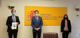 El Informe Económico Anual de la Fiab, que recoge el comportamiento del sector durante el ejercicio 2020, ha sido presentado en el ministerio de Agricultura, Pesca y Alimentación.