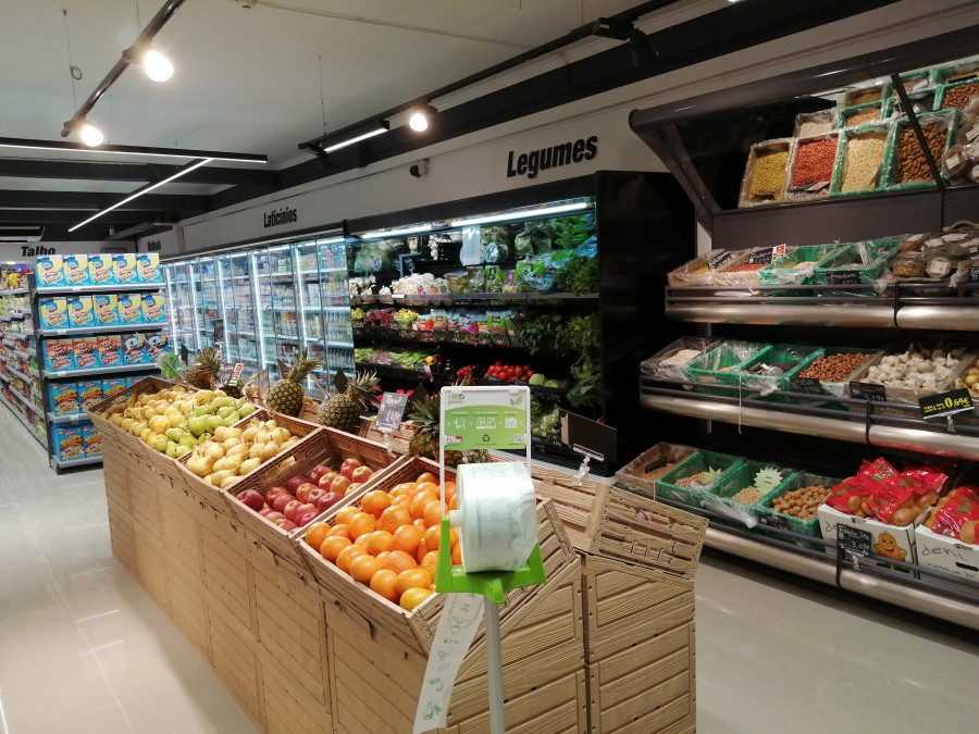 La segunda apertura, Maratona Ribalta Unipessoal, es la ampliación y la modernización de este supermercado,