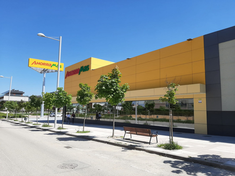 El nuevo centro se suma a las cinco tiendas Ahorramas existentes actualmente en el municipio sansero.