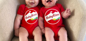 Babybel quiere celebrar la llegada de los nuevos miembros de la familia con la creación de unos bodis personalizables con los nombres de los bebés.