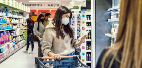 Consum aplicará un tratamiento anti-Covid a las cestas y las reemplazará por otras recicladas de plástico de los océanos.