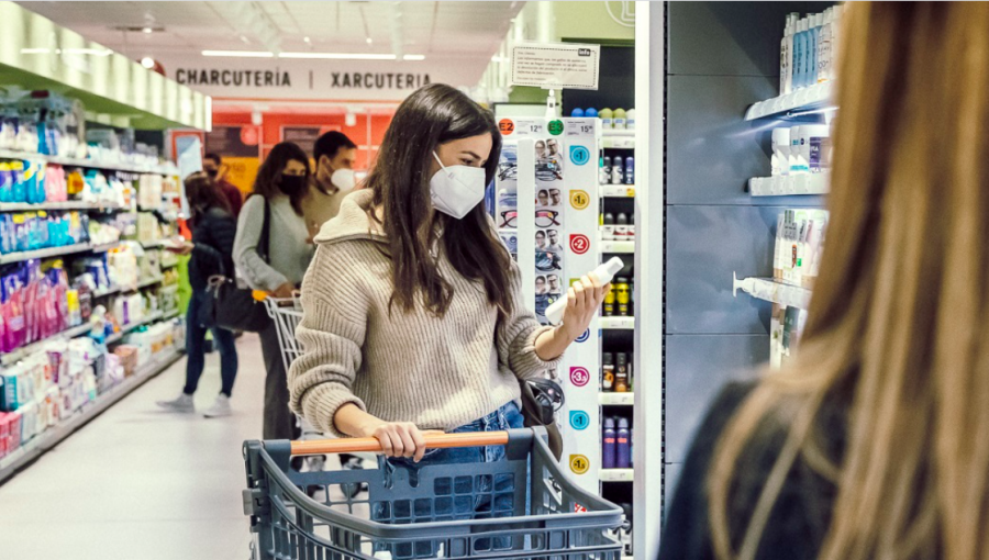 Consum aplicará un tratamiento anti-Covid a las cestas y las reemplazará por otras recicladas de plástico de los océanos.