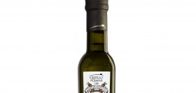 Este nuevo aceite es fruto de dos productos gastronómicos como son los vinos generosos y el aceite de oliva virgen extra.