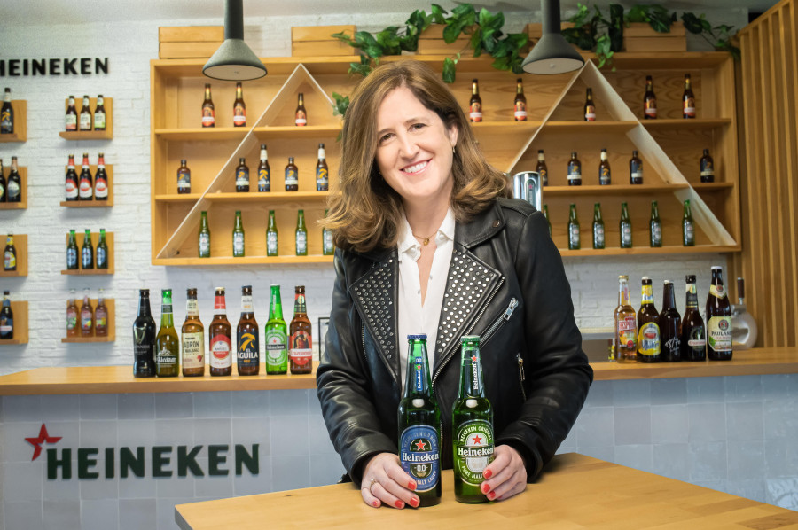 Lucía López-Rúa ha desempeñado diferentes cargos de responsabilidad en el área de Marketing, en compañías como Heineken España, Unilever o Makro.