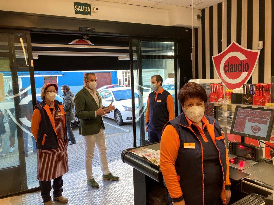 El supermercado cuenta con 150 metros cuadrados de sala de ventas y crea tres puestos de trabajo directos.