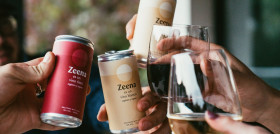 Sus dos primeras referencias son un tinto y un blanco elaborados con garnacha procedentes de Terra Alta, Cataluña.