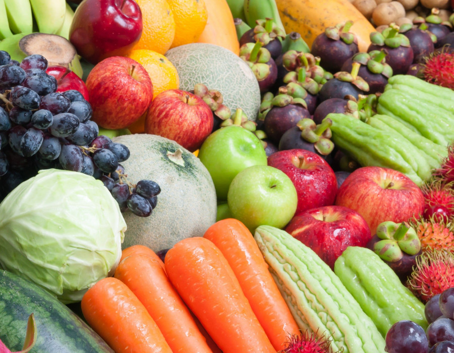 El consumo diario de fruta está generalizado para el 62% de la población, así como el consumo diario de hortalizas, que llega hasta el 57%.