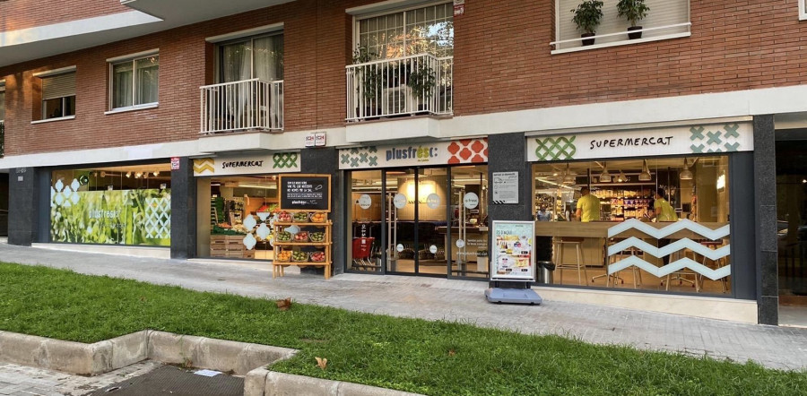 Cuenta actualmente con 80 tiendas situadas, además de en Lleida, en Tarragona, Barcelona y la Franja de Ponent.