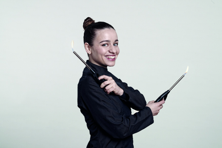 La Chef Martina Puigvert para la nueva campaña de Estrella Damm