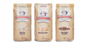 La Cochura presenta en un atractivo paquete las tres referencias más importantes: Alubias Blancas, Lentejas Pardinas y Garbanzos, con calidad extra.