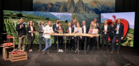 Las organizaciones de comercialización VOG  y VIP presentaron las tres nuevas variedades durante el evento internacional digital Apple Summit 2021, celebrado en Bolzano, bajo el lema 