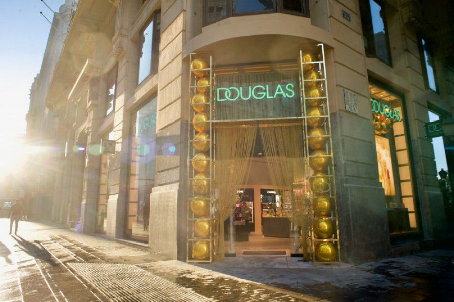 Del total de 2.400 tiendas con las que cuenta Douglas en Europa, alrededor de 500 se verán afectadas por este proceso, de las cuales 103 son de España.