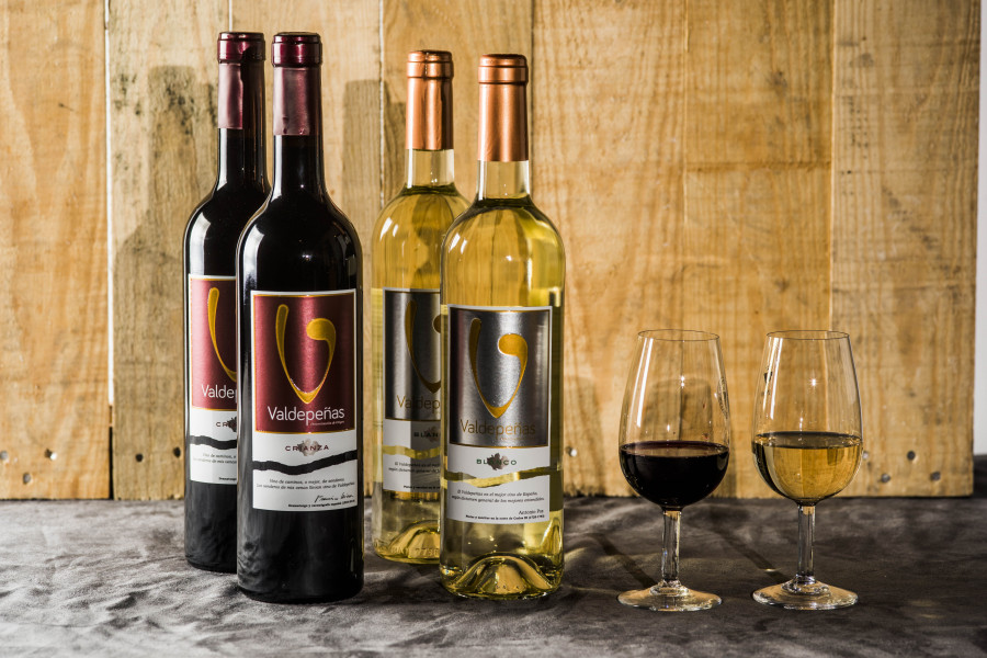 La D.O. Valdepeñas ocupó en 2020, por quinto año consecutivo, la segunda posición de las ventas de vinos con Denominación de Origen en el canal de alimentación.