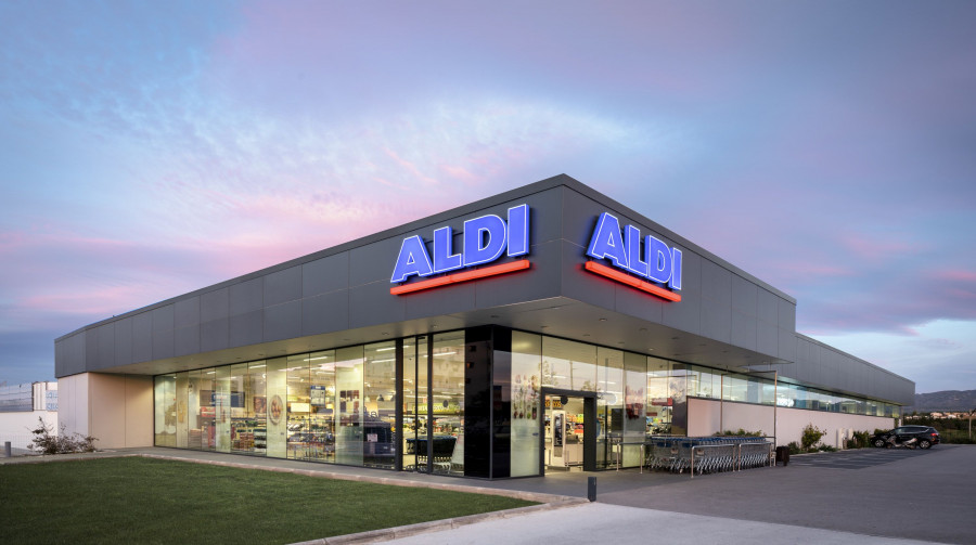 A día de hoy, Aldi cuenta en España con 328 establecimientos y más de 350.000 metros cuadrados.