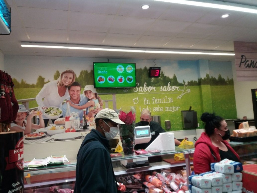 Los equipos de estos tres nuevos supermercados han recibido la formación que ofrece la Escuela de Comercio Covirán.