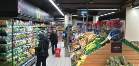 El supermercado Gadis de Santa Cristina (Oleiros, A Coruña) ha experimentado una profunda reforma y una gran ampliación.