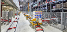 Este nuevo almacén de última generación para la división Laundry & Home Care, que supone un avance hacia la industria 4.0, ha contado con una inversión de 22 millones de euros.