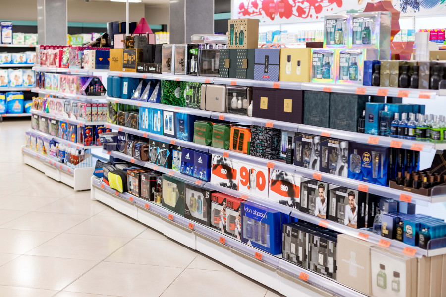 Lineal de perfumería de Mercadona.