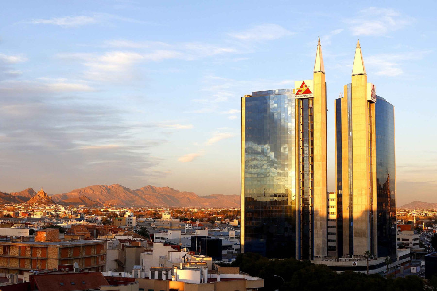 Edificio Urban Center de Grupo Fuertes.