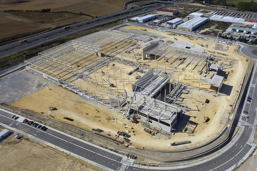 Construcción del almacén de Lidl en Nanclares de la Oca.