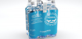 Este acuerdo entre ambas entidades ya se ha concretado en la aportación de 400.000 euros por parte de la empresa y en el lanzamiento de una edición especial de botellas de Estrella Galicia con Fesba