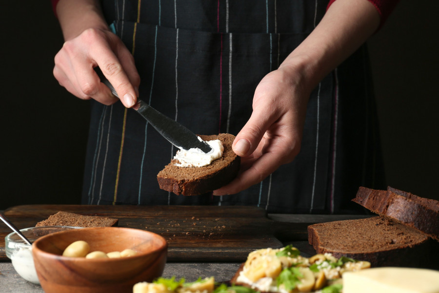 La compañía comercializa ya dos variedades, Camembert y crema al queso semicurado y próximamente ofrecerá también la de queso azul.