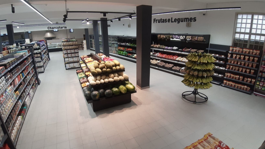 El nuevo supermercado del distrito de Leiria tiene una sala de ventas de 600 metros cuadrados y cinco cajas de salida.