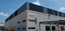 Durante 2020, Amazon abrirá dos nuevos centros logísticos en Dos Hermanas y Alcalá de Henares, así como tres estaciones logísticas en Murcia, Rubí, y Leganés.
