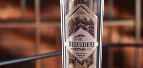 Heritage 176 es una mezcla de Belvedere vodka y un espirituoso hecho de centeno malteado.