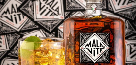 Malavita es una nueva reinterpretación del licor de almendras italiano, con una fórmula clásica y 100% artesanal, pero con una esencia más moderna, inconformista y un toque canalla.