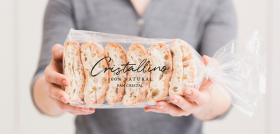 Cristallino incorpora soluciones horneadas, precortadas y envasadas, con el objetivo de que el consumidor final pueda disfrutar en casa del pan cristal que ha probado en restaurantes.