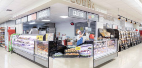 Sección Comida Preparada del Autoservicios Familia de Carballo, de Vegalsa-Eroski.