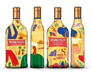 Barceló Añejo ha lanzado una edición limitada con un diseño especial que recoge algunos de los mensajes más repetidos en las redes sociales durante el tiempo de confinamiento.