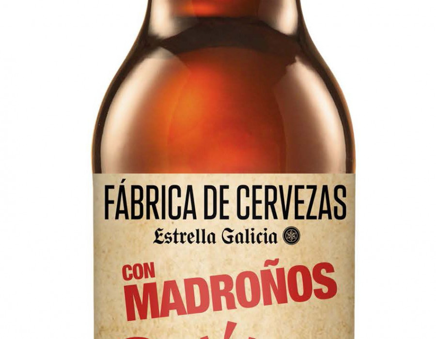 Fábrica de Cervezas Estrella Galicia con Madroños es una Fruit Beer resultado de incorporar zumo natural extraído del madroño en la fase de maduración, previo al acondicionado y posterior envasad