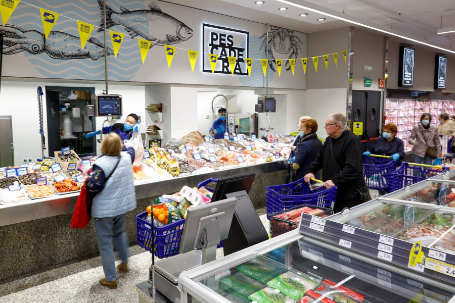 Asimismo, continúa con los proyectos previstos para este 2020, como las obras de los nuevos supermercados en Majadahonda (Comunidad de Madrid) y Zarautz (Gipuzkoa), cuyas aperturas se prevén a lo la